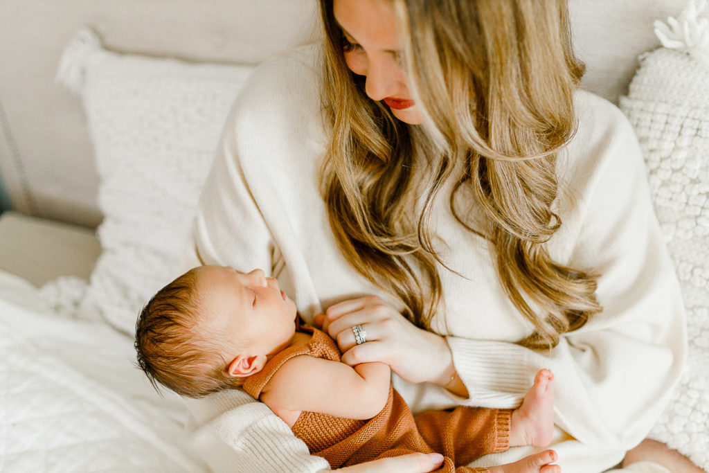 Lifestyle newborn pictures with Franklin Massachusetts newborn photographer Christina Runnals