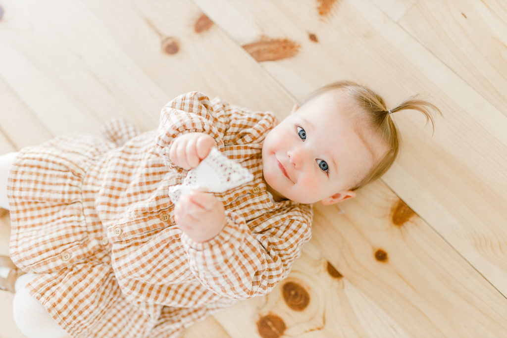 At home first birthday portraits by Christina Runnals Photography