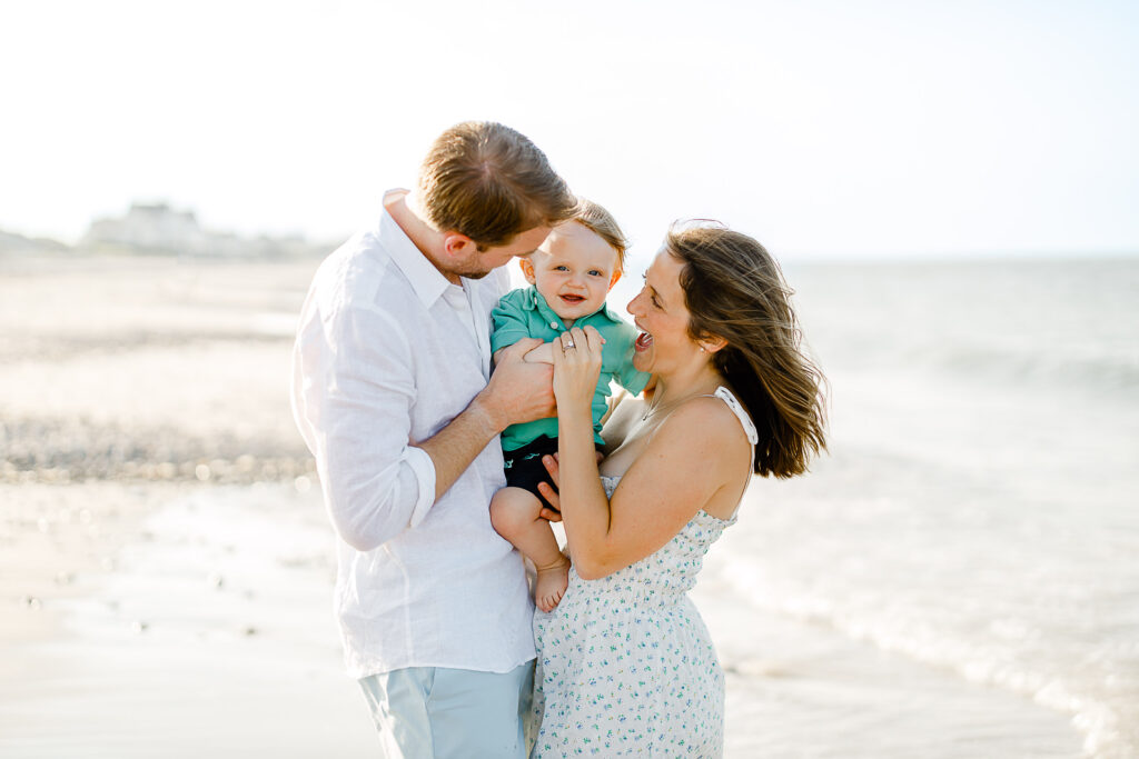 Light and natural family portraits by Marshfield family photographer Christina Runnals