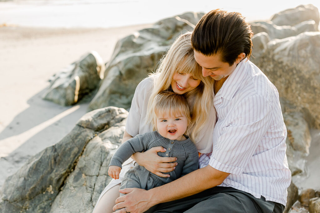 Cohasset family pictures by Massachusetts beach family photographer Christina Runnals