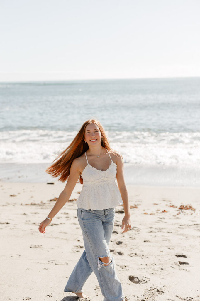 Mallory Dodd's Wellesley MA senior portraits by Christina Runnals Photography