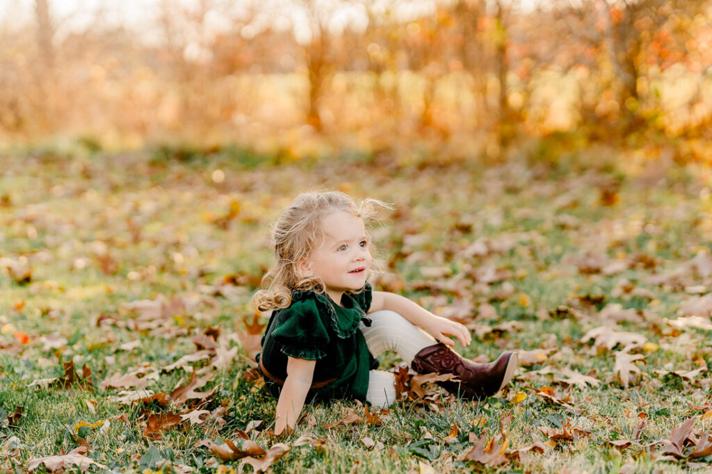 Photographer Scituate MA family photos | autumn family photos by Christina Runnals Photography