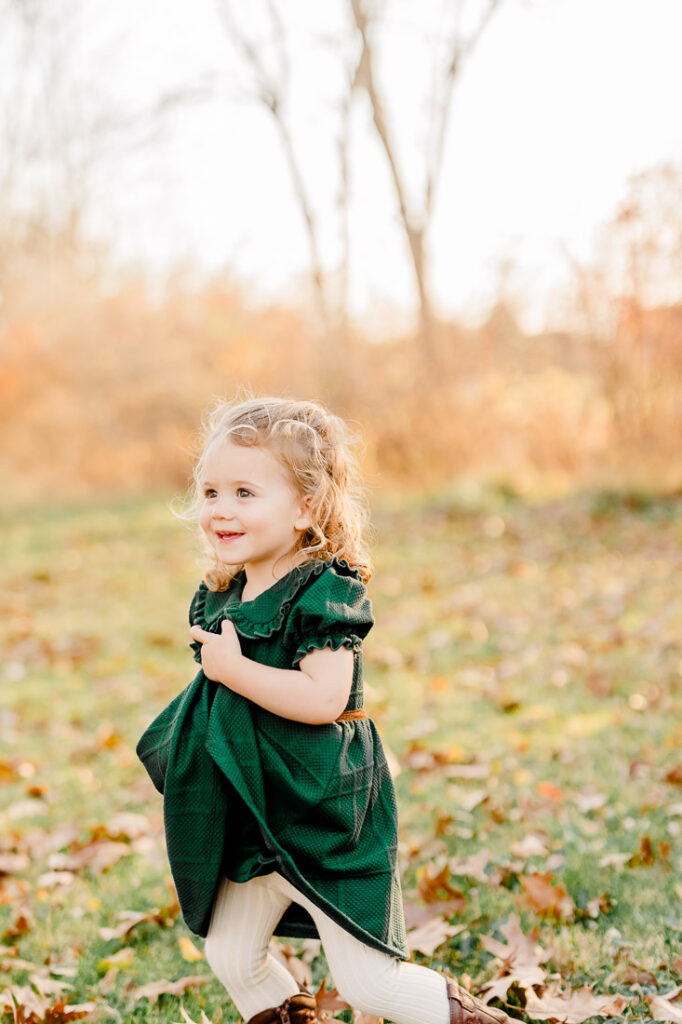 Photographer Scituate MA family photos | autumn family photos by Christina Runnals Photography