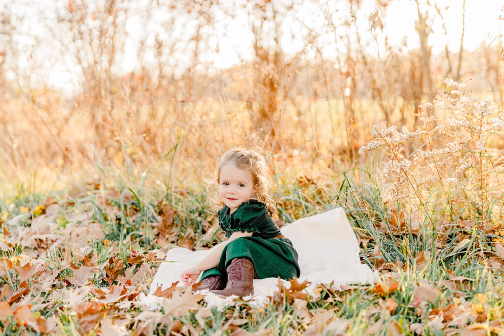 Photographer Scituate MA family photos | autumn family photos by Christina Runnals Photography